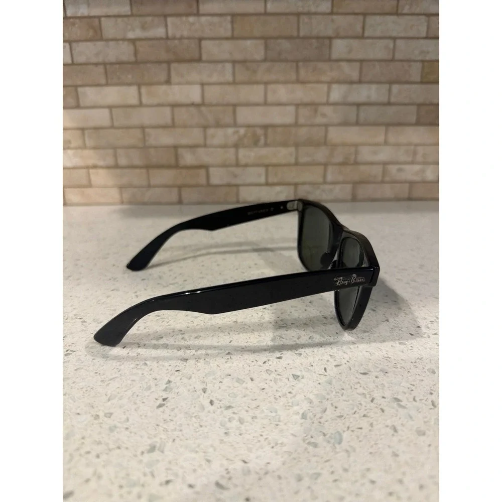 Vintage 1980s B&L Ray Ban Wayfarer II W0758 Sunglasses